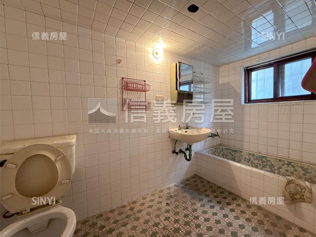 鼓山內惟路⛰️三角窗透天房屋室內格局與周邊環境