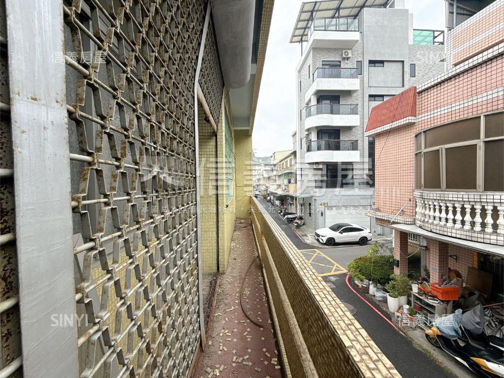 鼓山內惟路⛰️三角窗透天房屋室內格局與周邊環境