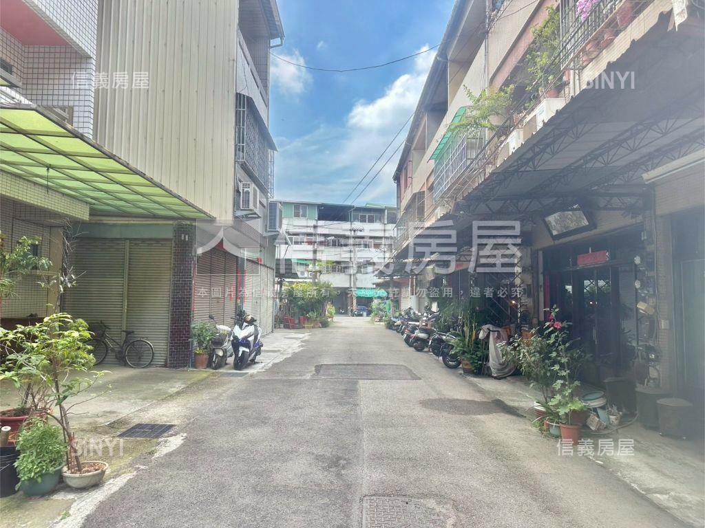 孝親房全新整理透天房屋室內格局與周邊環境