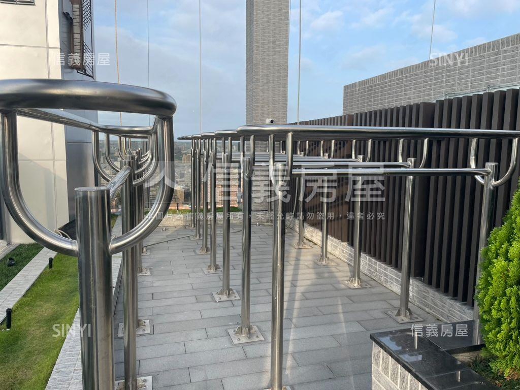 仰星殿衛浴開窗過年可看房屋室內格局與周邊環境