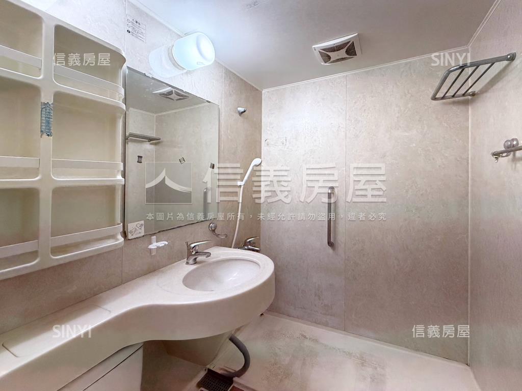 捷運囍多採光好視野套房房屋室內格局與周邊環境