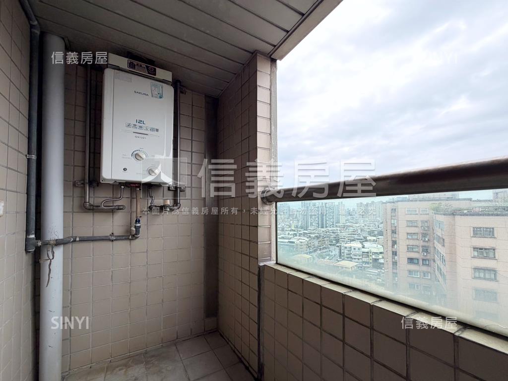 捷運囍多採光好視野套房房屋室內格局與周邊環境