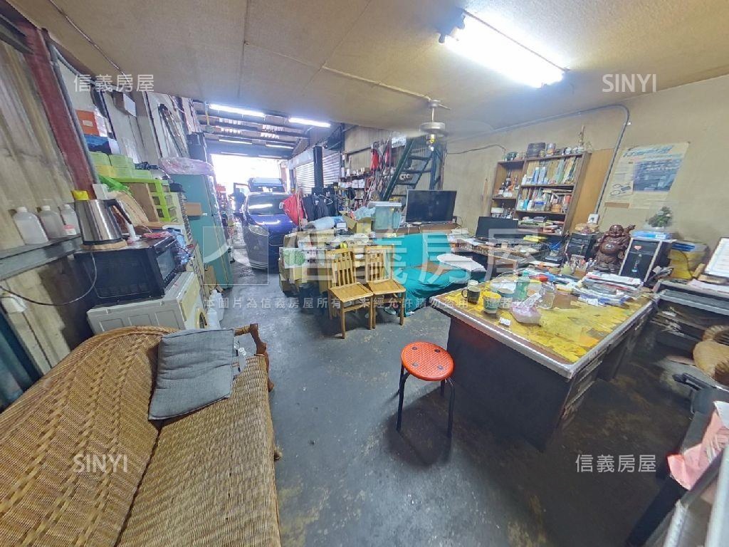 專任內壢中華路大地坪店面房屋室內格局與周邊環境