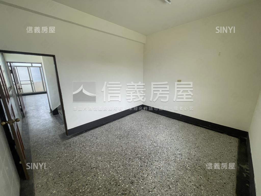 泰和邊間大地坪透天房屋室內格局與周邊環境