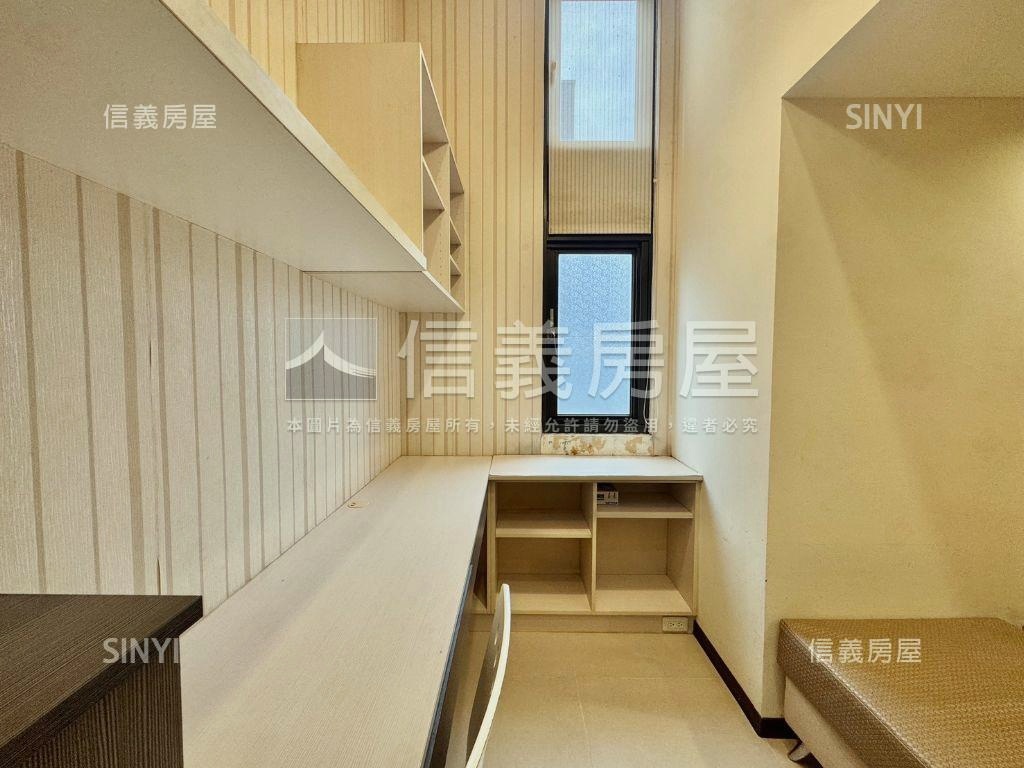 高鐵區京站平車位歡迎預約房屋室內格局與周邊環境
