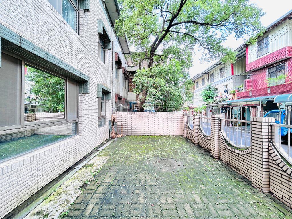 大竹新興街大地坪透天房屋室內格局與周邊環境