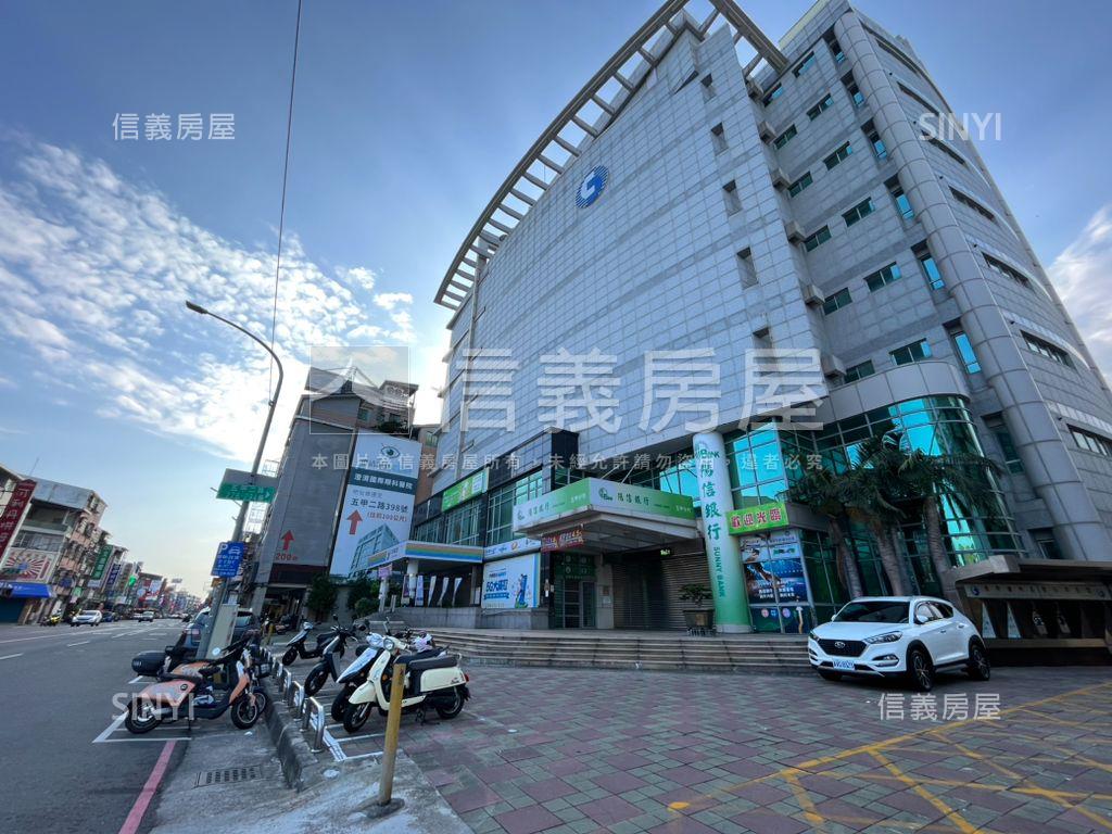 五甲商圈近燦坤美車墅房屋室內格局與周邊環境