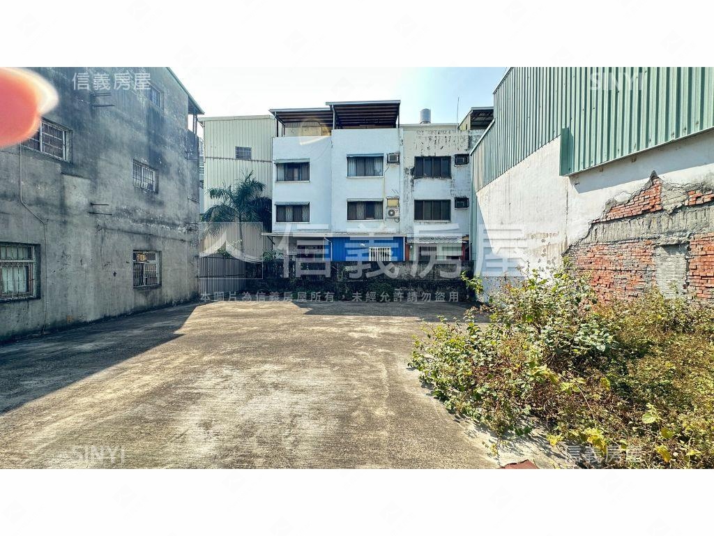 大里成功二路方正土地房屋室內格局與周邊環境