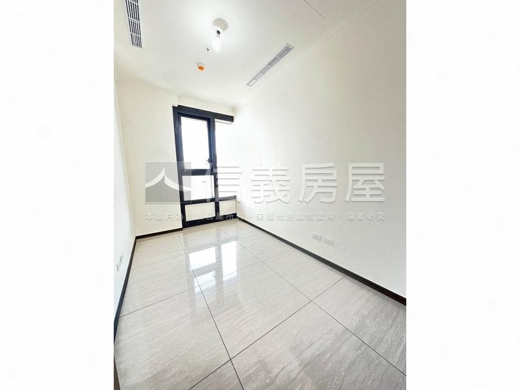 星鑽朝南高樓１０１看樹海房屋室內格局與周邊環境
