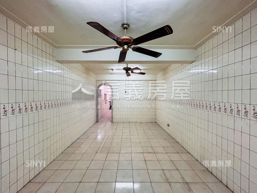 近建工高應大巷內透天房屋室內格局與周邊環境