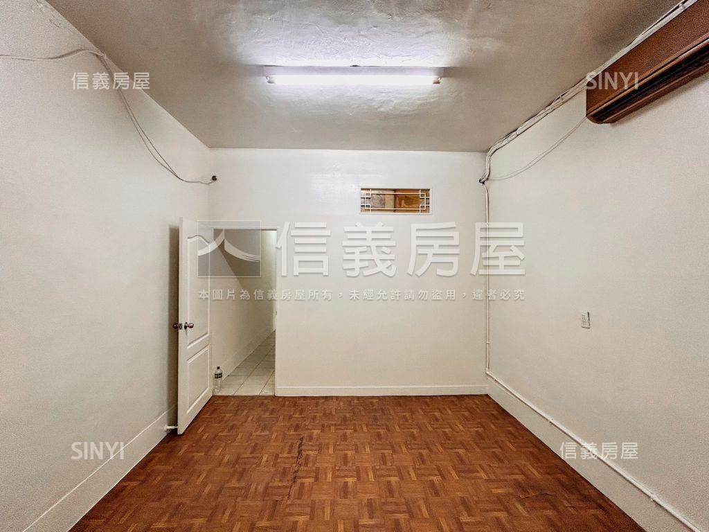 近建工高應大巷內透天房屋室內格局與周邊環境
