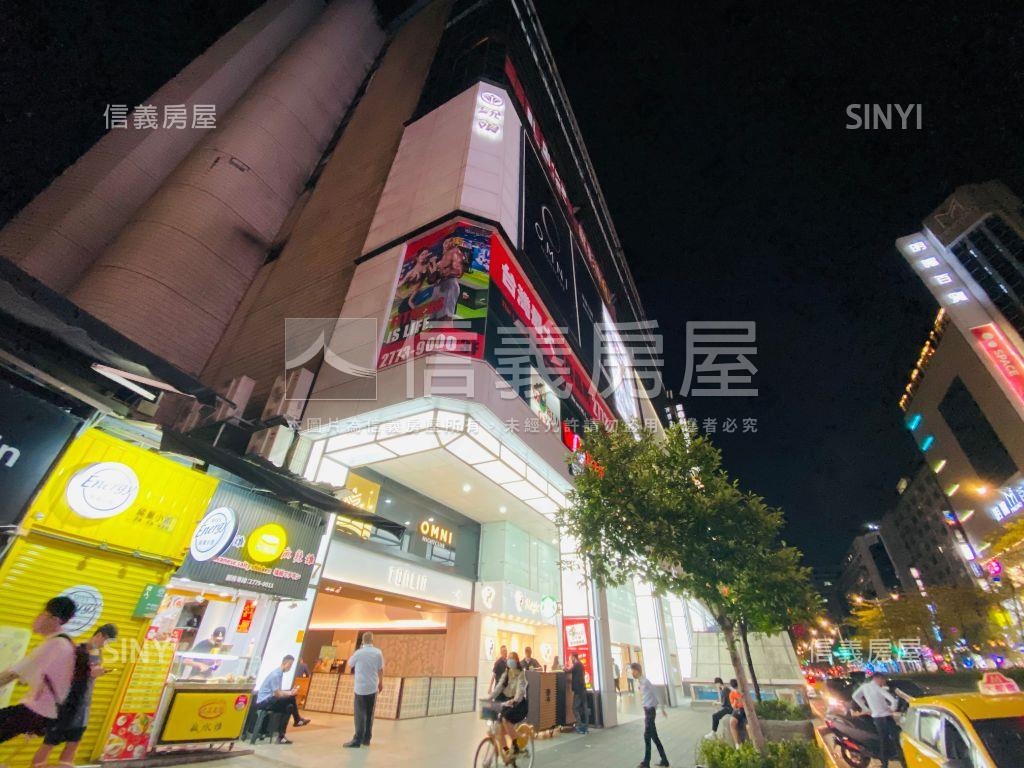 ＮＥＷ東區面寬人潮金店房屋室內格局與周邊環境
