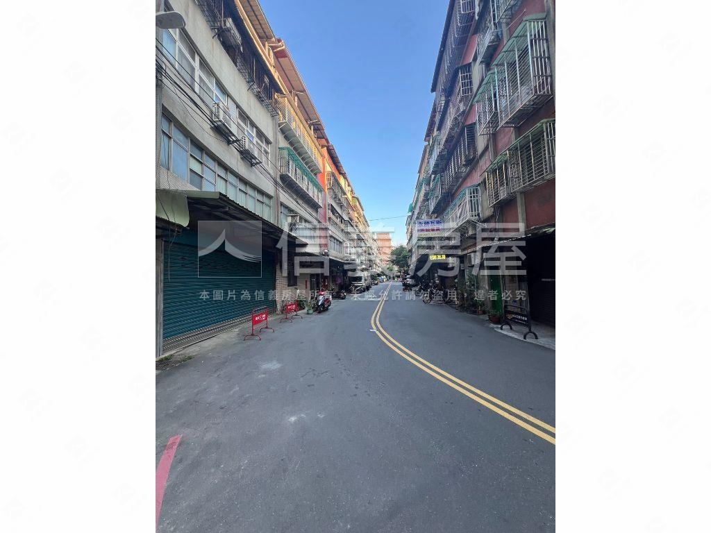 近捷運裕生路公寓三樓三房房屋室內格局與周邊環境