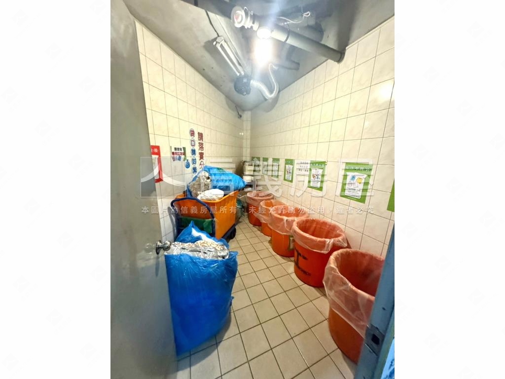 醉夢溪畔水鋼琴綠景美三房房屋室內格局與周邊環境