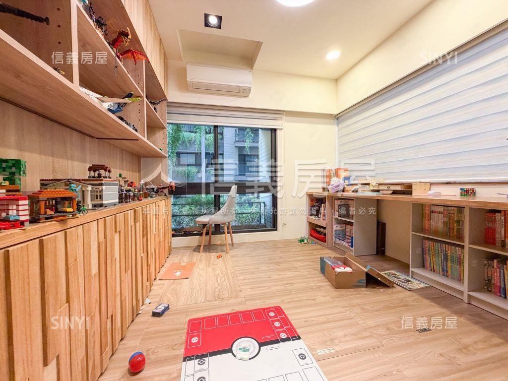 讚！惠宇富山居３房平車位房屋室內格局與周邊環境