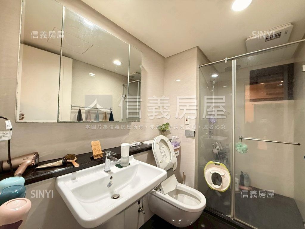 讚！惠宇富山居３房平車位房屋室內格局與周邊環境