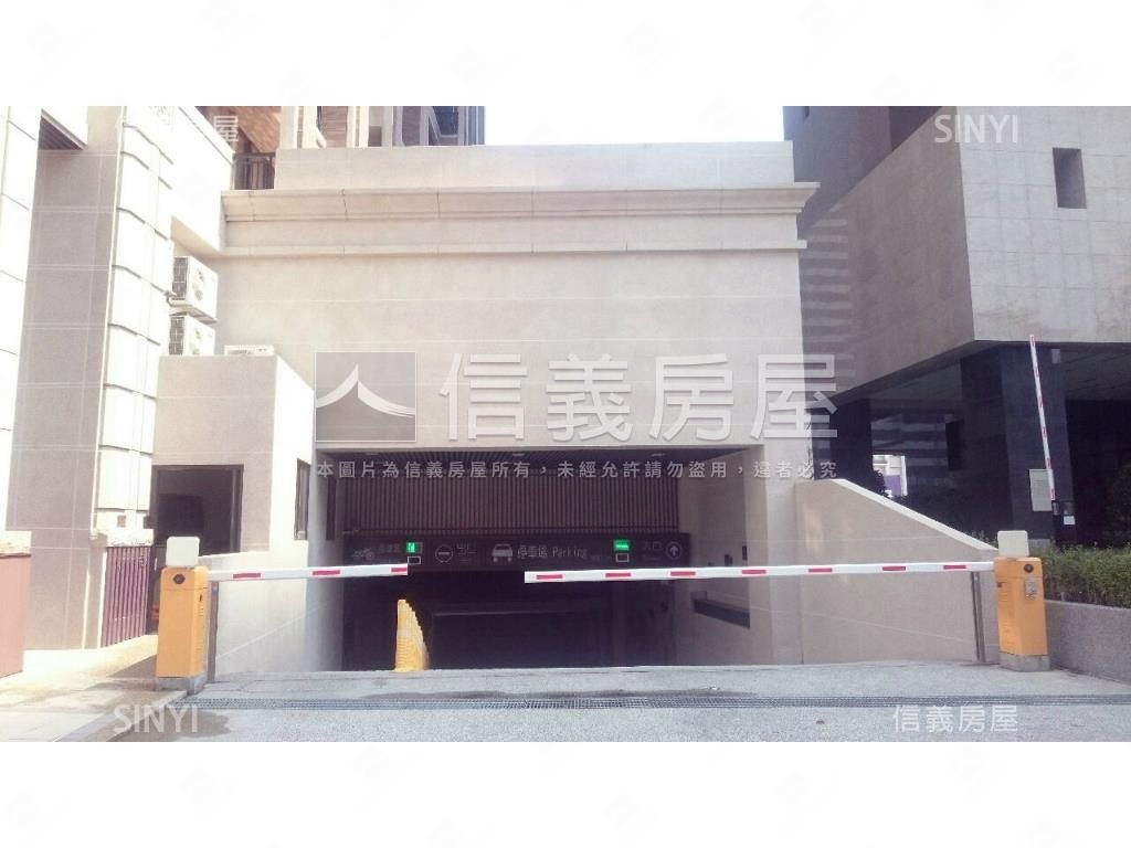 興世代三房雙平面車位房屋室內格局與周邊環境