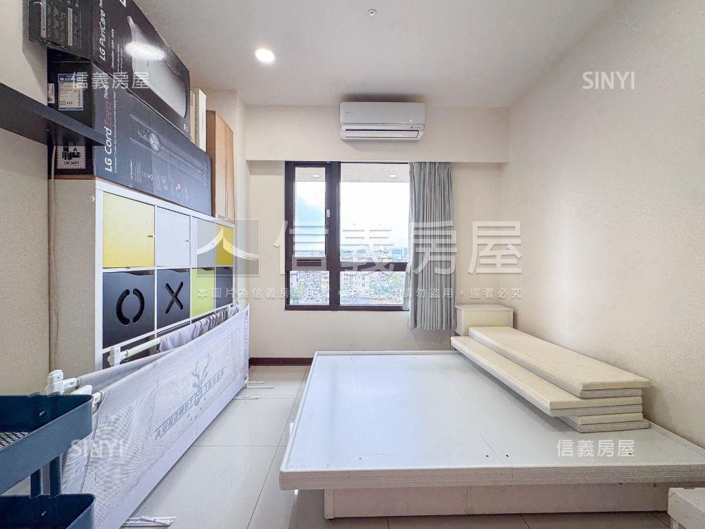 興世代三房雙平面車位房屋室內格局與周邊環境