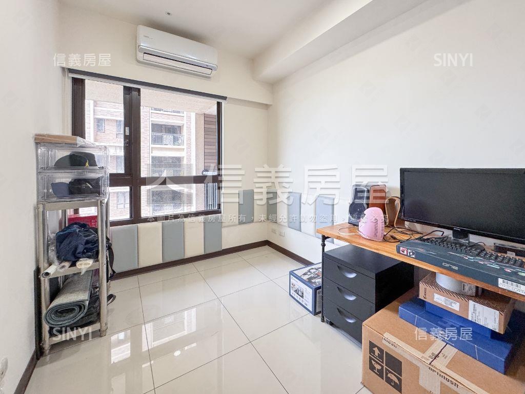 興世代三房雙平面車位房屋室內格局與周邊環境