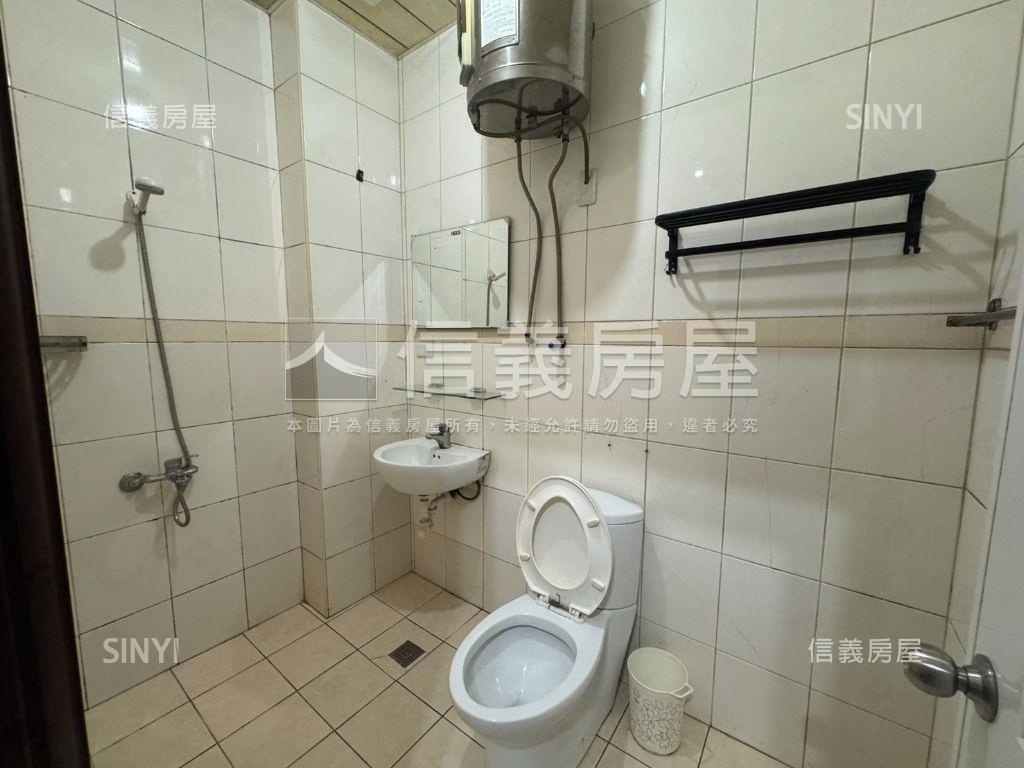 近南台新民街收租透天房屋室內格局與周邊環境