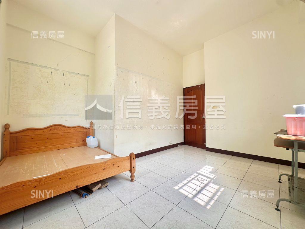 南科新市舒適透天宅房屋室內格局與周邊環境