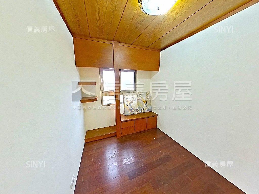 櫻花捷運站向陽邨三房車位房屋室內格局與周邊環境