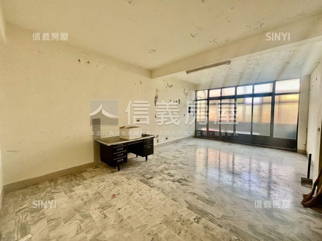 地坪５０．７坪大面寬透天房屋室內格局與周邊環境