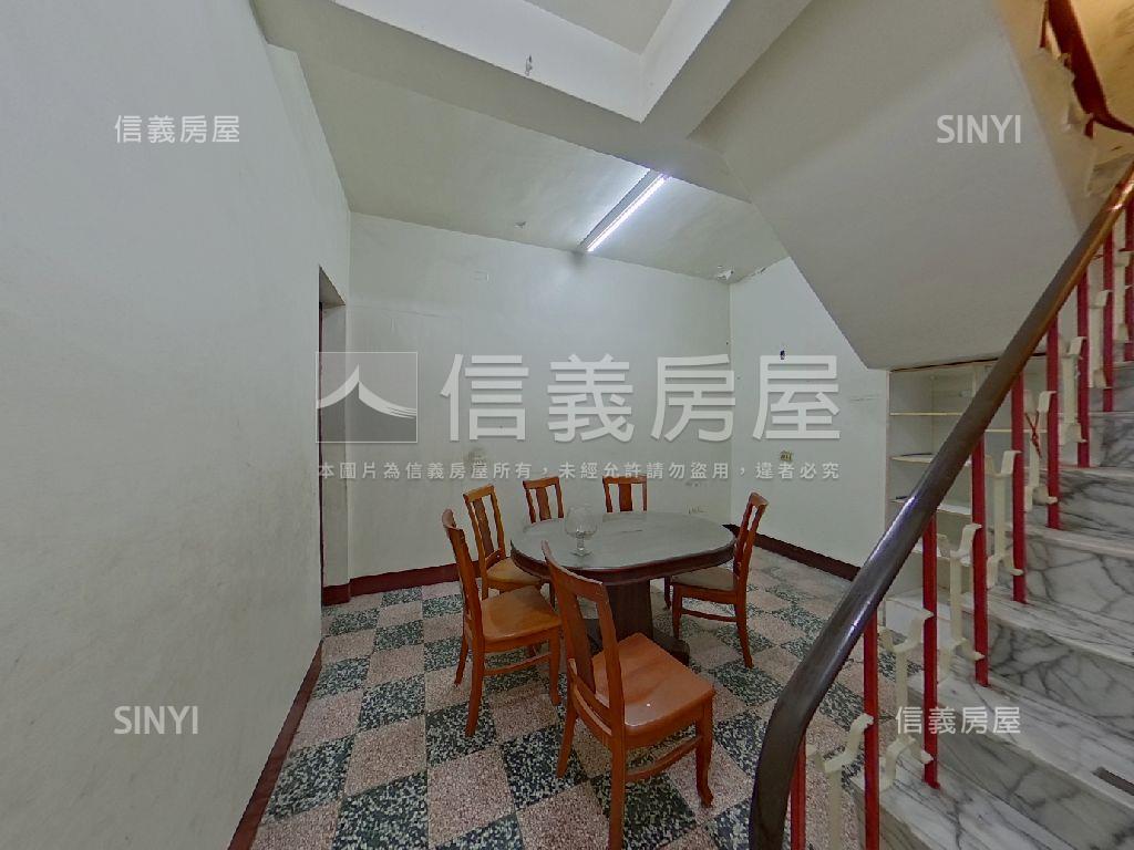 地坪５０．７坪大面寬透天房屋室內格局與周邊環境