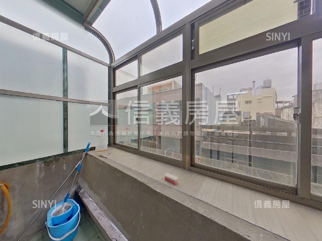 地坪５０．７坪大面寬透天房屋室內格局與周邊環境