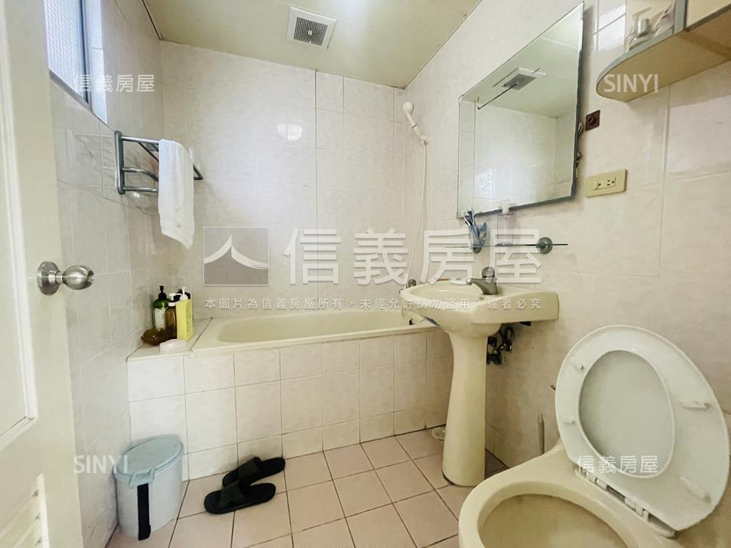 力霸劍橋區大三房大車位房屋室內格局與周邊環境