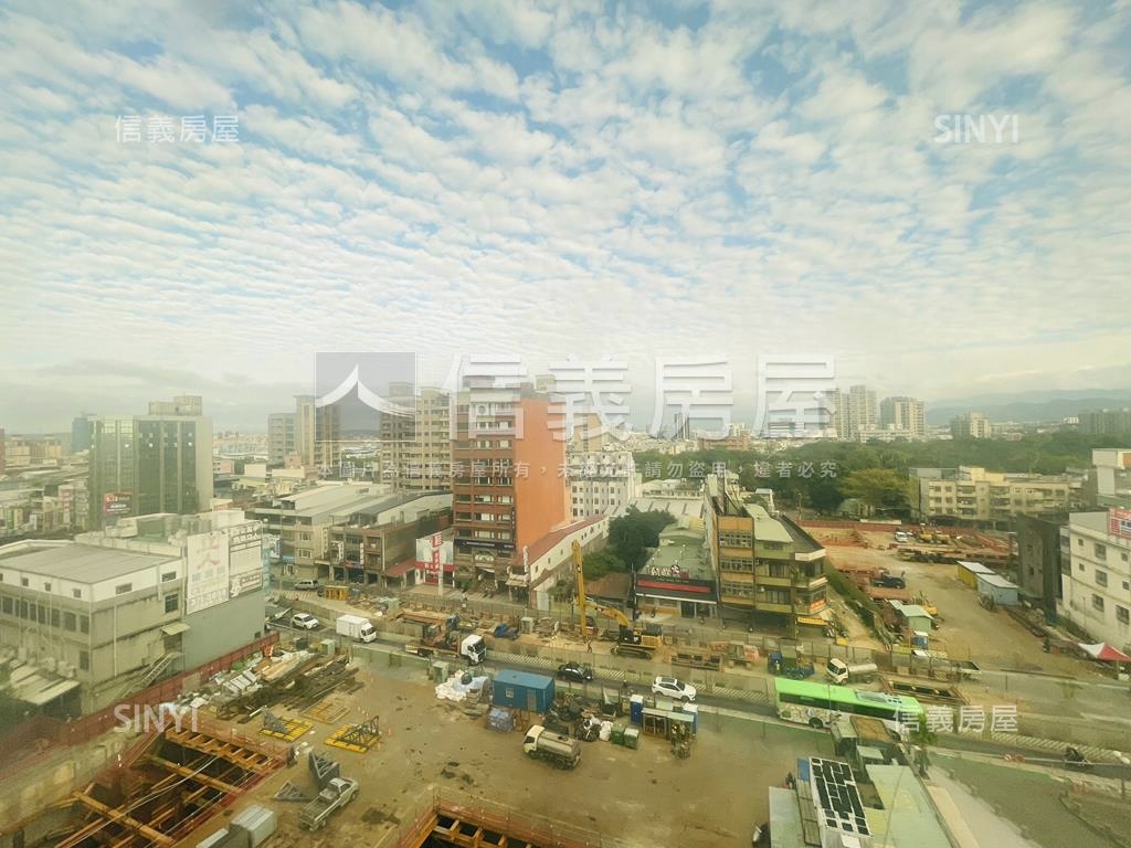 力霸劍橋區大三房大車位房屋室內格局與周邊環境