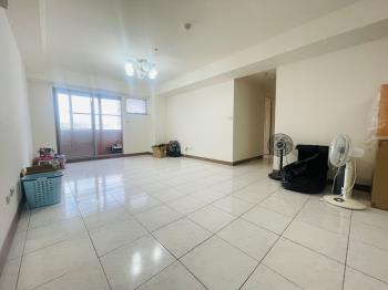 力霸劍橋區大三房大車位