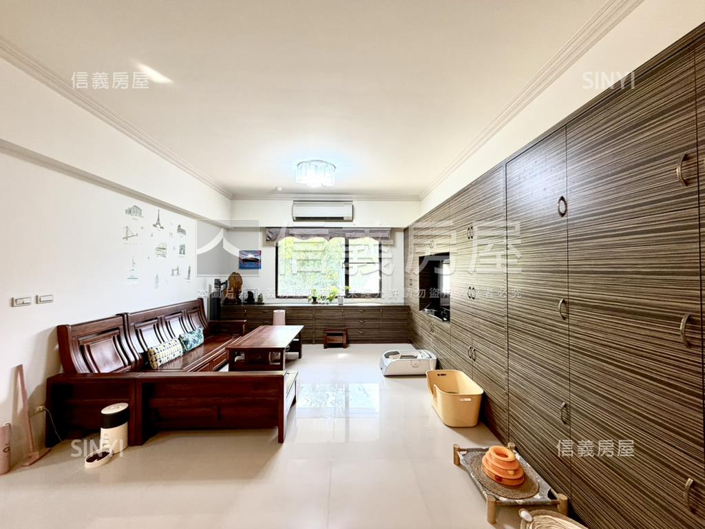 紐約紐約面樹海邊間四房房屋室內格局與周邊環境