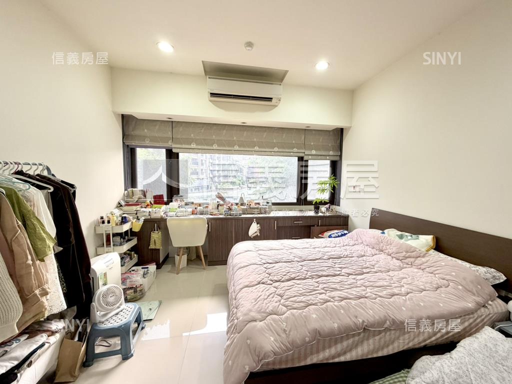 紐約紐約面樹海邊間四房房屋室內格局與周邊環境