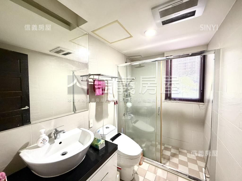 紐約紐約面樹海邊間四房房屋室內格局與周邊環境