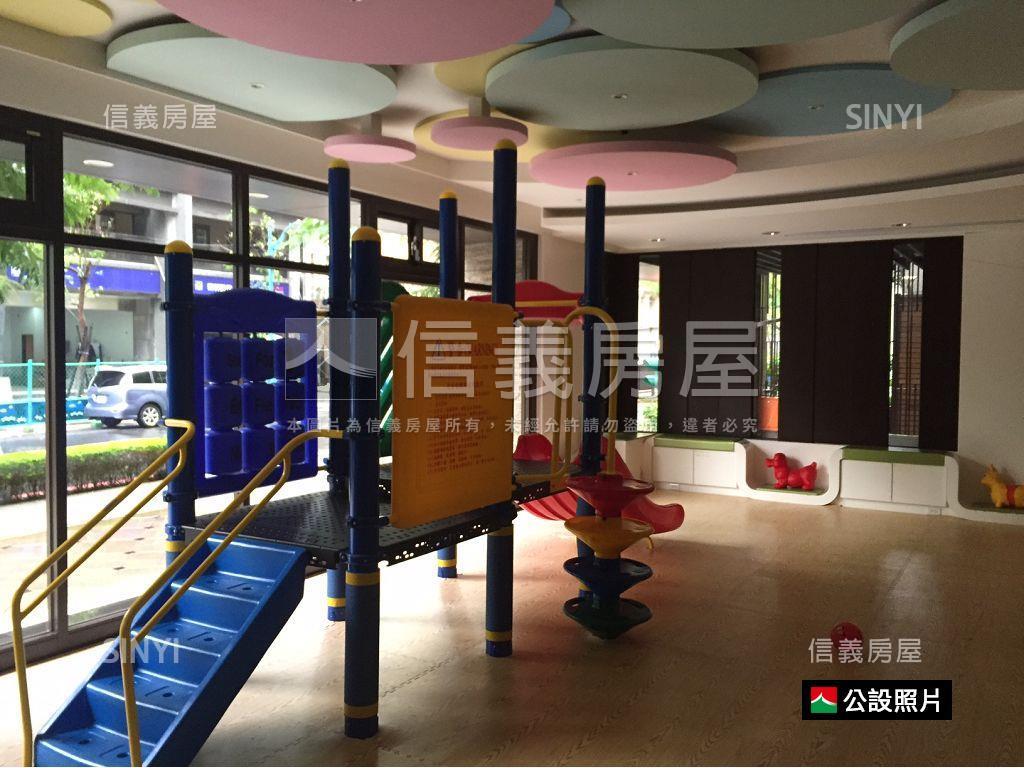 紐約紐約面樹海邊間四房房屋室內格局與周邊環境