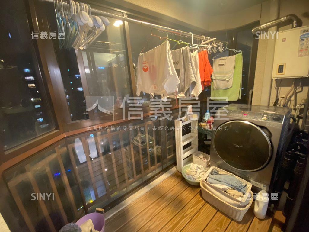 稀有蒲陽高樓２房車位房屋室內格局與周邊環境