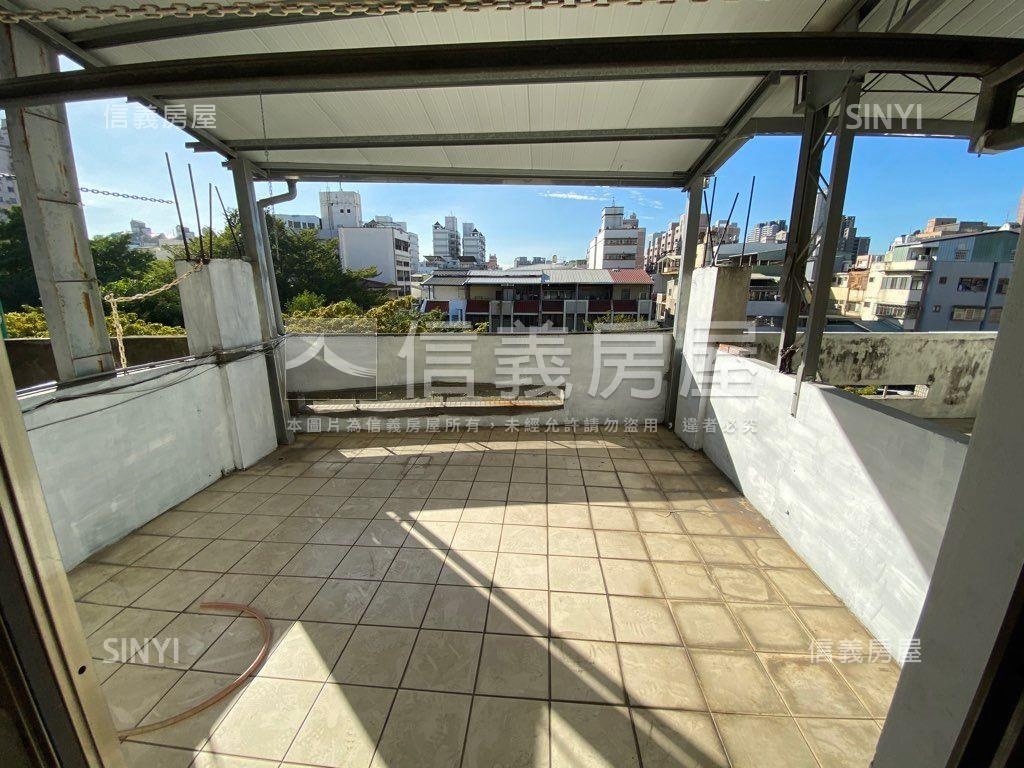 近北平黃昏市場臨路透店房屋室內格局與周邊環境