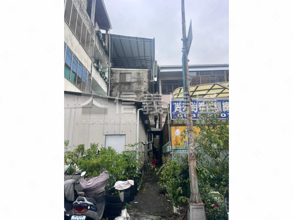 近北平黃昏市場臨路透店房屋室內格局與周邊環境