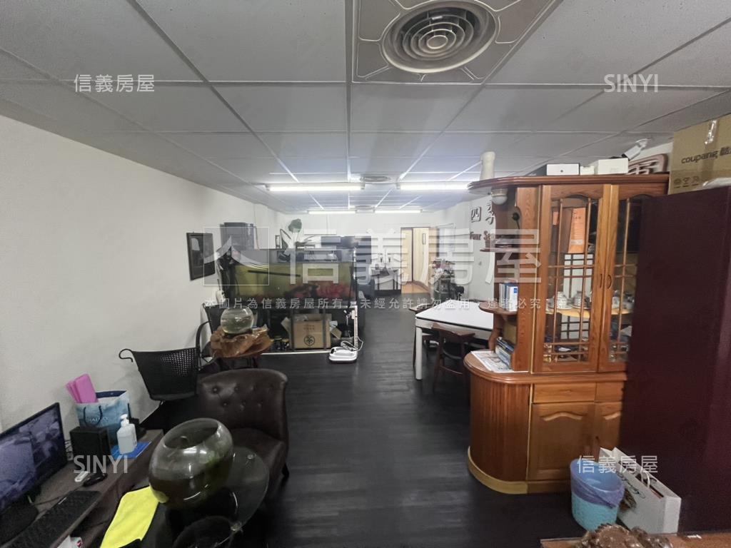 近北平黃昏市場臨路透店房屋室內格局與周邊環境
