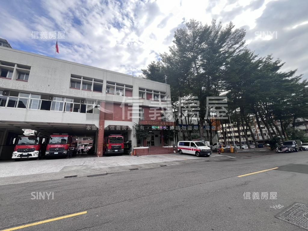 近北平黃昏市場臨路透店房屋室內格局與周邊環境