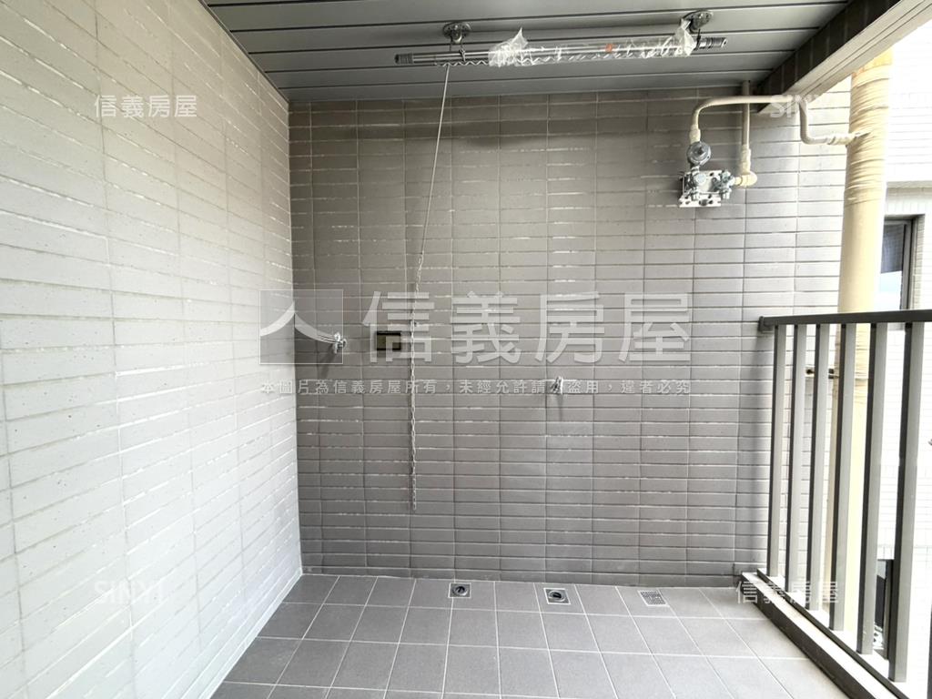 皇翔泱美捷運大三房車位房屋室內格局與周邊環境
