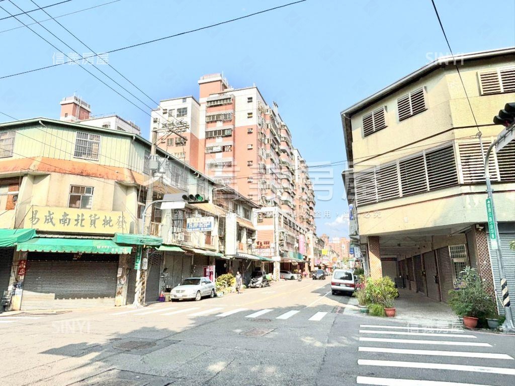 店面首選、熱鬧補習街房屋室內格局與周邊環境