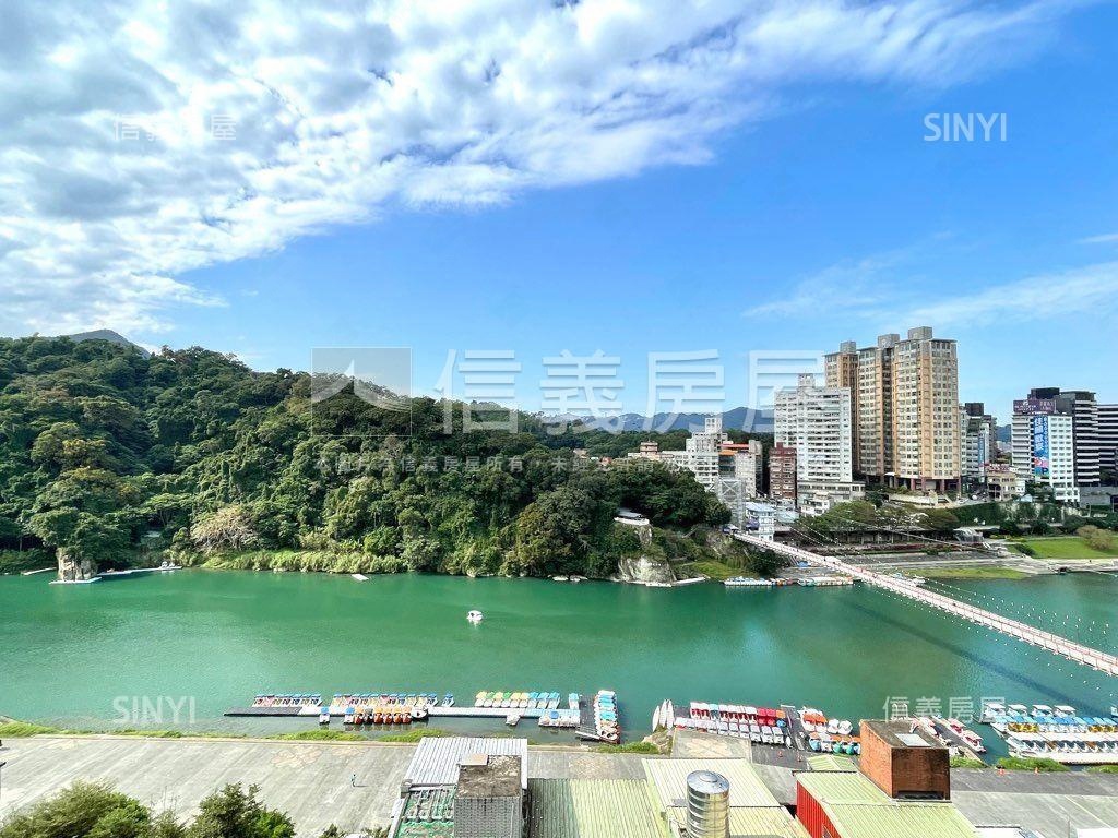 天闊高樓河岸景觀坡平車位房屋室內格局與周邊環境