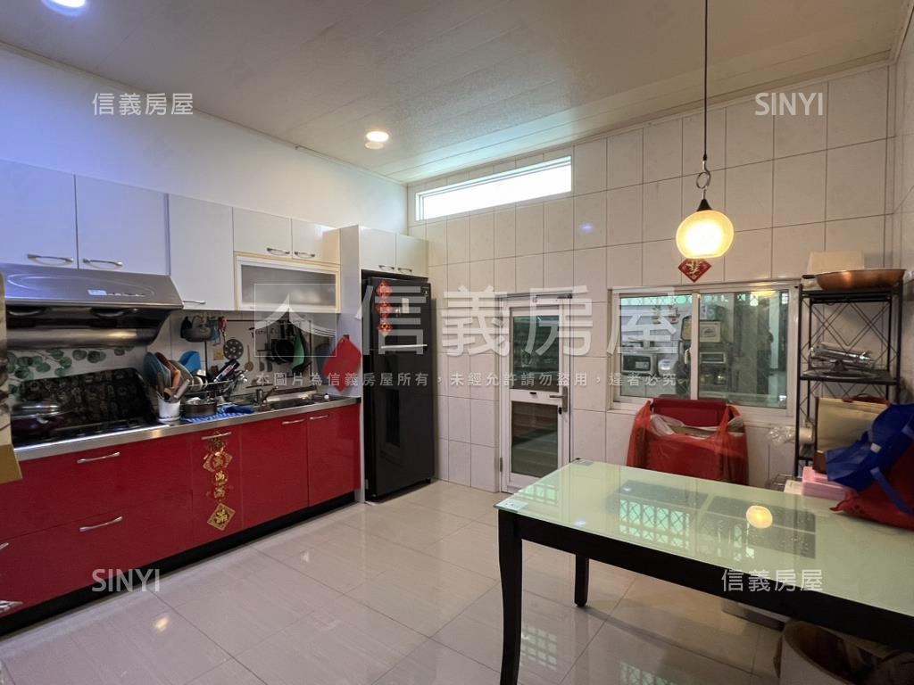 近仁德國中小朝南透天房屋室內格局與周邊環境
