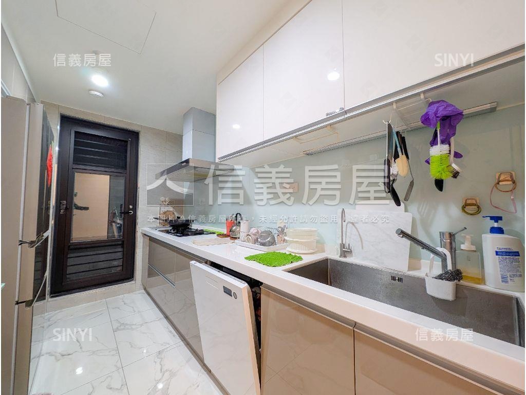 富都新莊４房加車位房屋室內格局與周邊環境