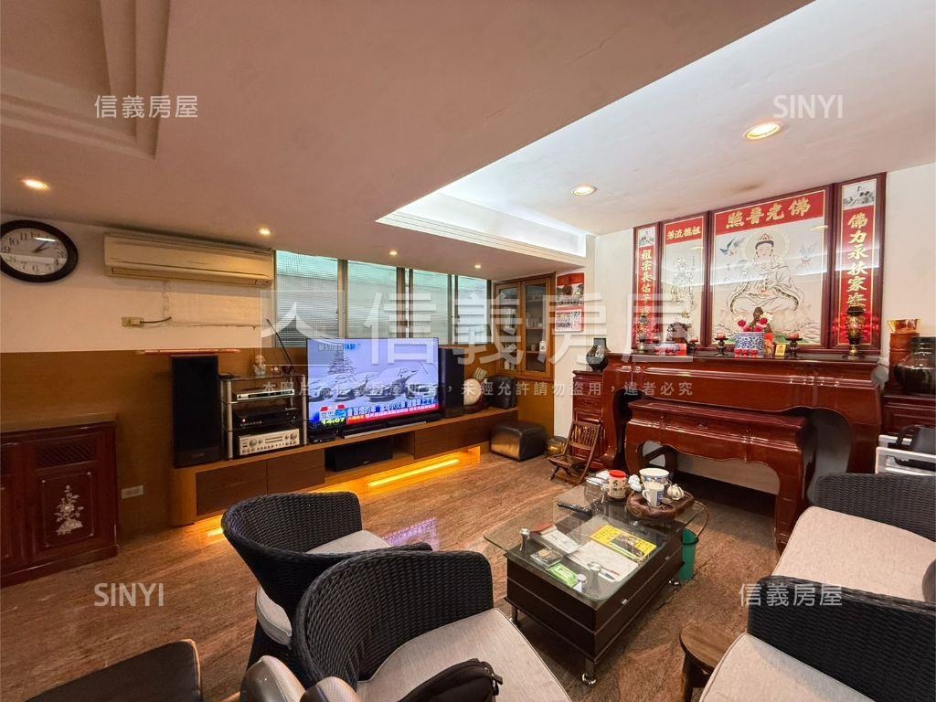 傳承‧靜巷屋況佳美寓２樓房屋室內格局與周邊環境