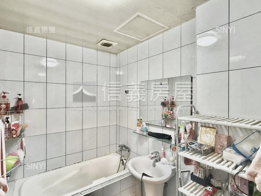 大溪稽徵所對面醒目透店房屋室內格局與周邊環境