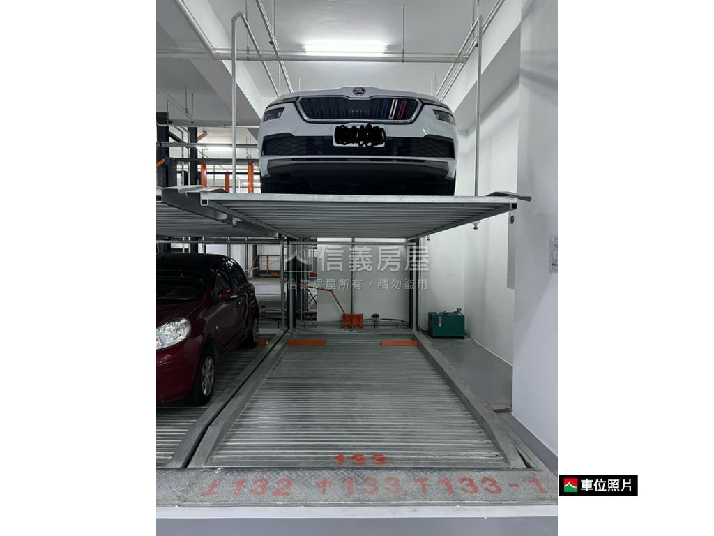 水星光高樓層平移車位房屋室內格局與周邊環境