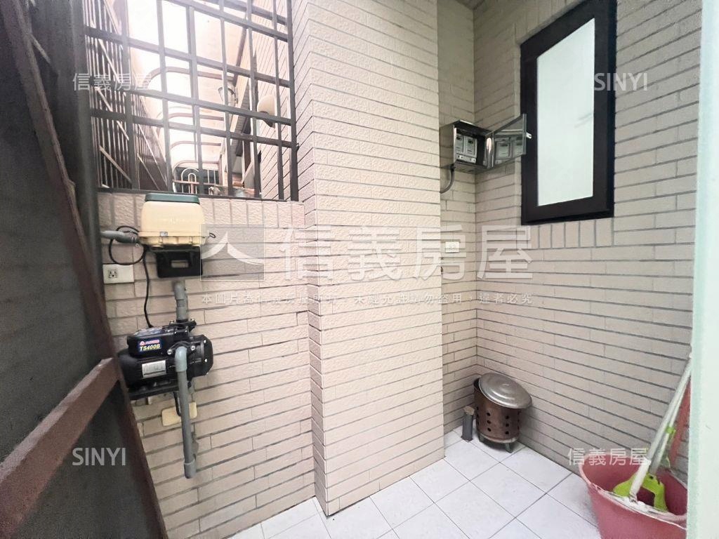 楠梓土庫靚美別墅房屋室內格局與周邊環境